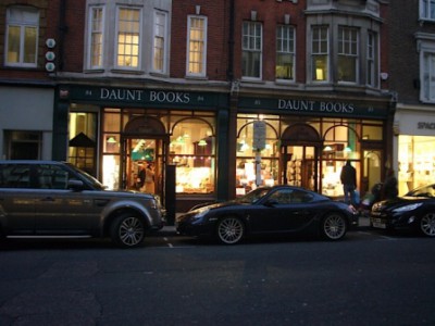【ロンドン便り】素敵な本屋さん「Daunt Books」